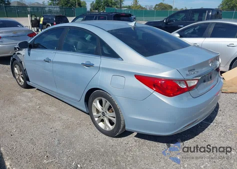 2011 Hyundai Sonata Limited z USA, uszkodzony, nr VIN 5NPEC4AC3BH147657